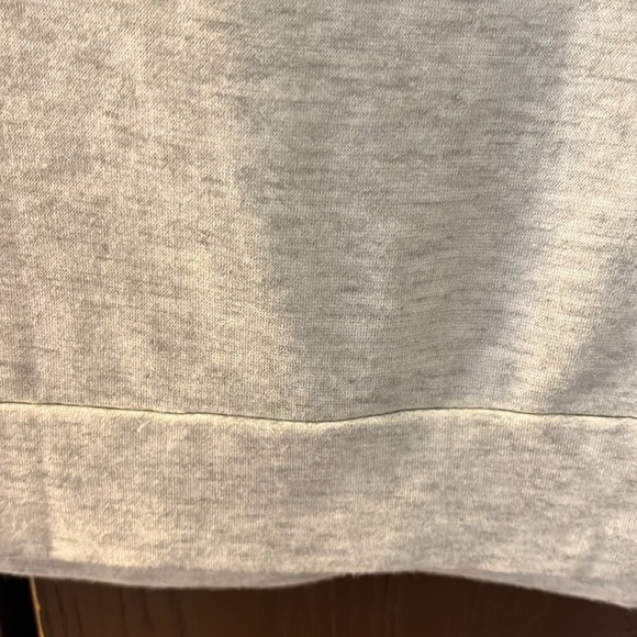 Moa Moa 3/4 sleeved really soft t-shirt fabric with embroidered flowers. Size S - Picture 8 of 11